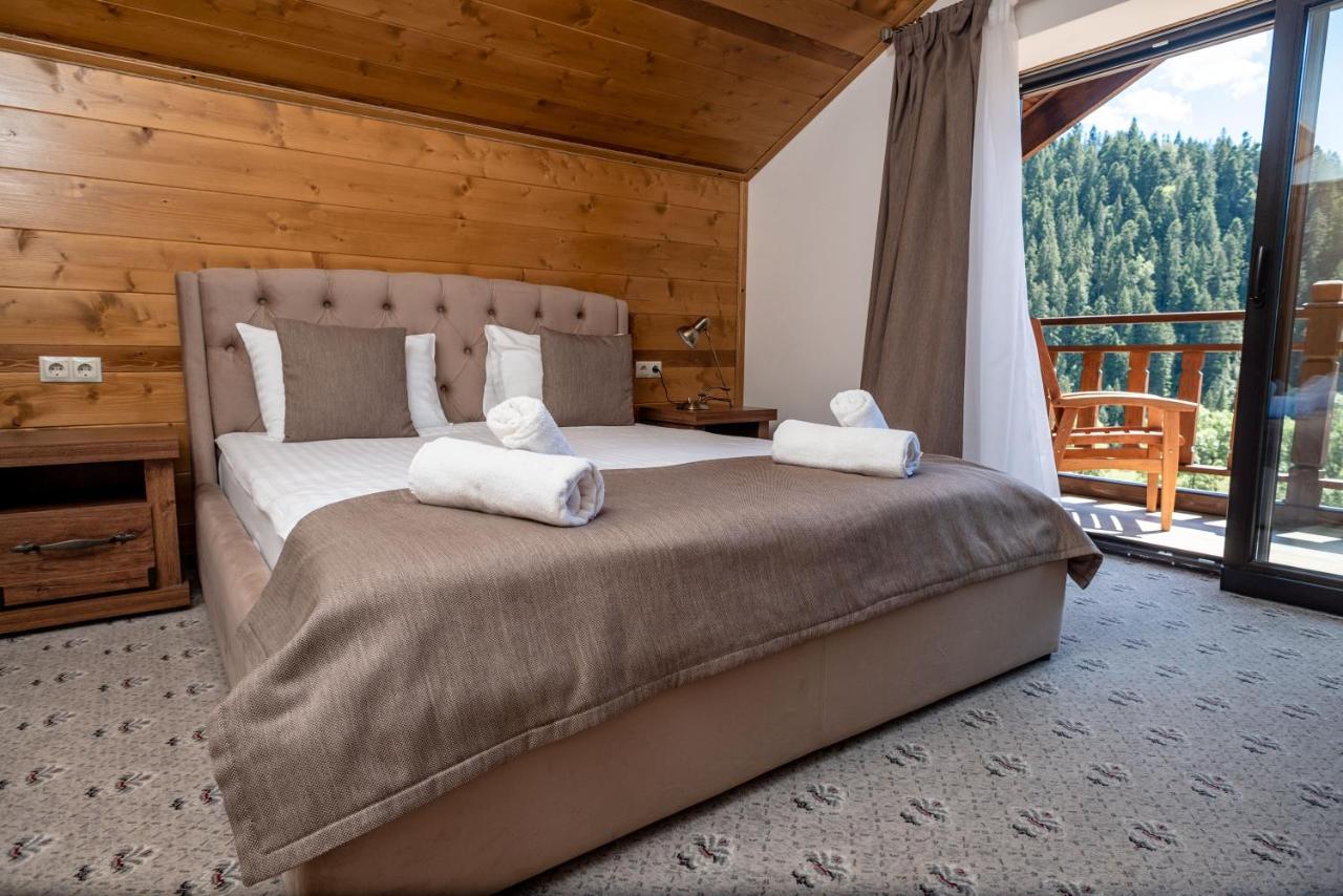 Residence Chalet & Nesh Tatariv Esterno foto