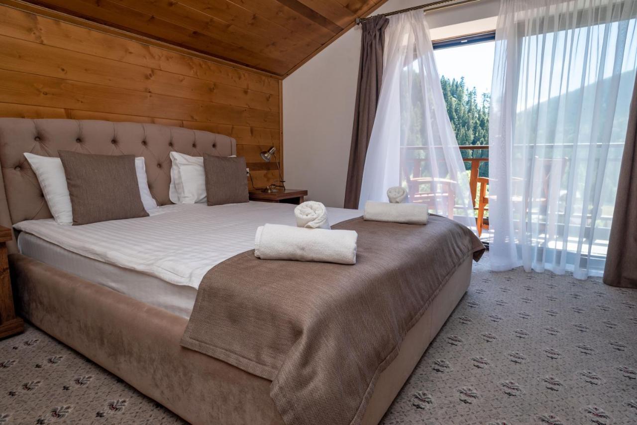 Residence Chalet & Nesh Tatariv Esterno foto