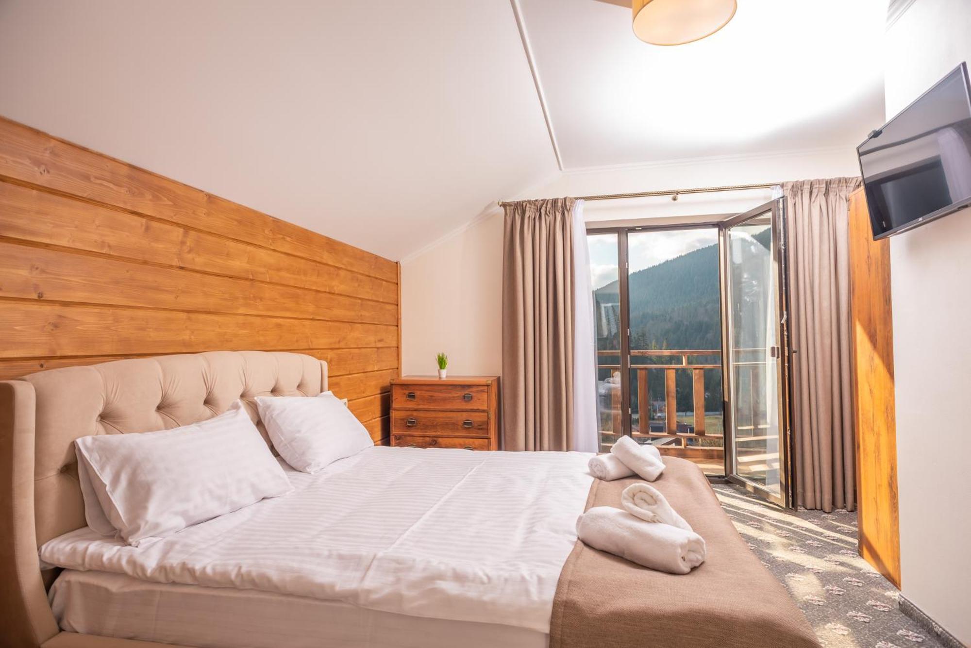 Residence Chalet & Nesh Tatariv Esterno foto