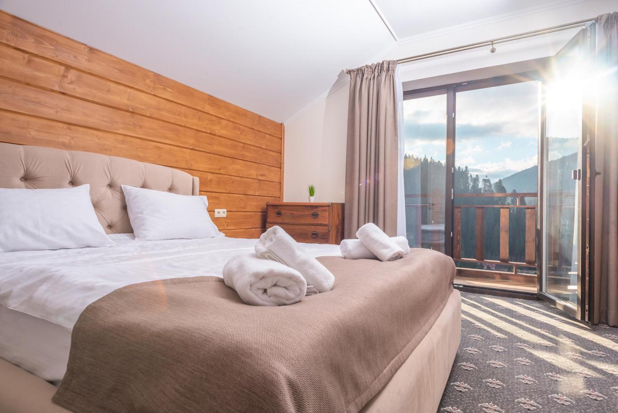 Residence Chalet & Nesh Tatariv Esterno foto