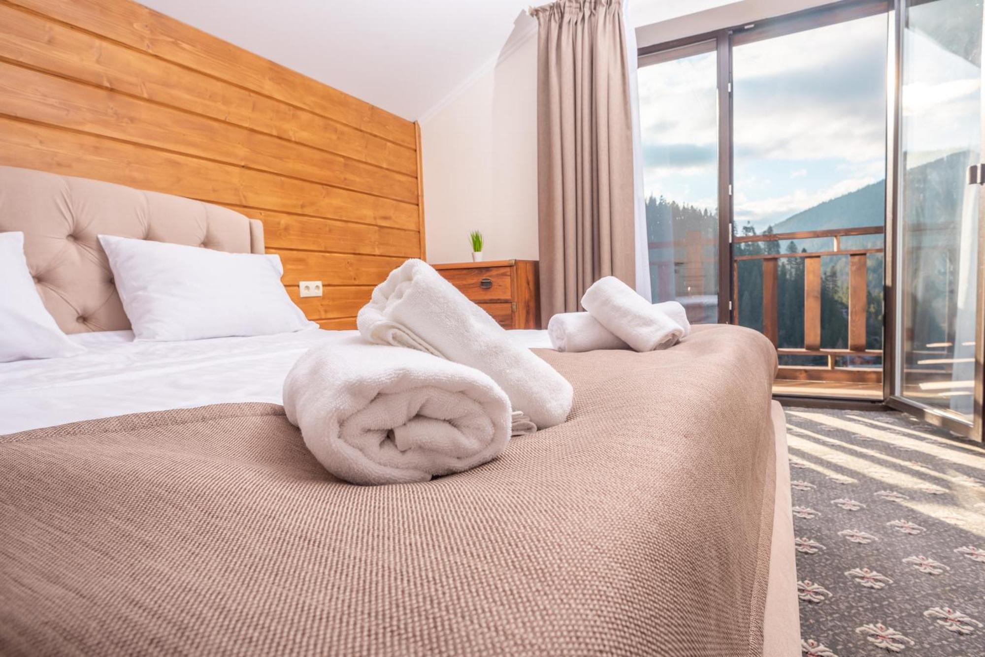Residence Chalet & Nesh Tatariv Esterno foto
