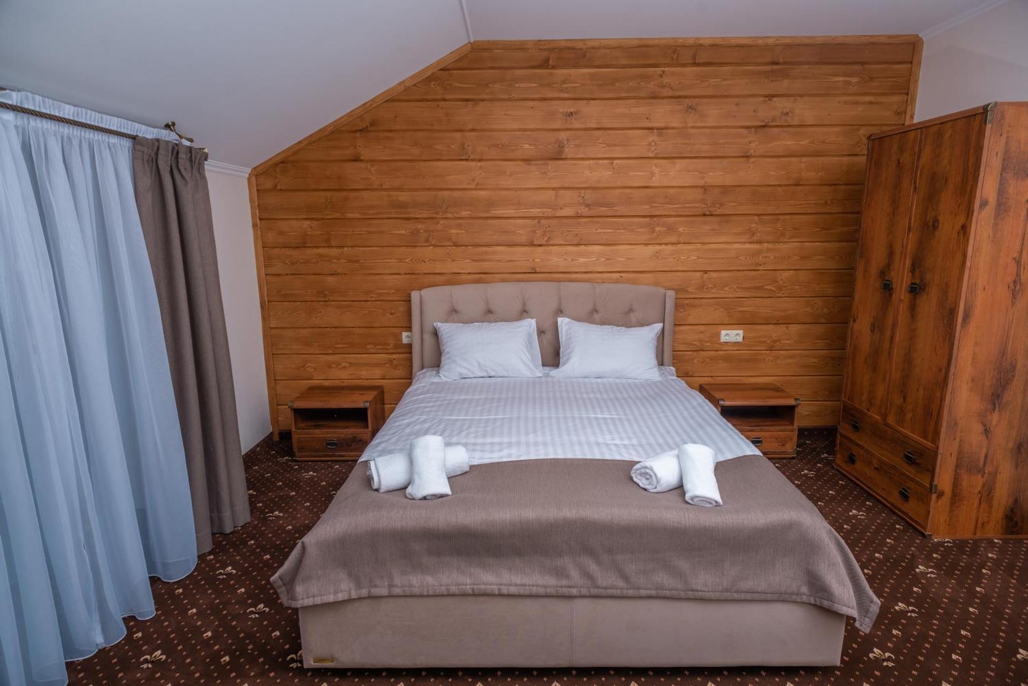Residence Chalet & Nesh Tatariv Esterno foto