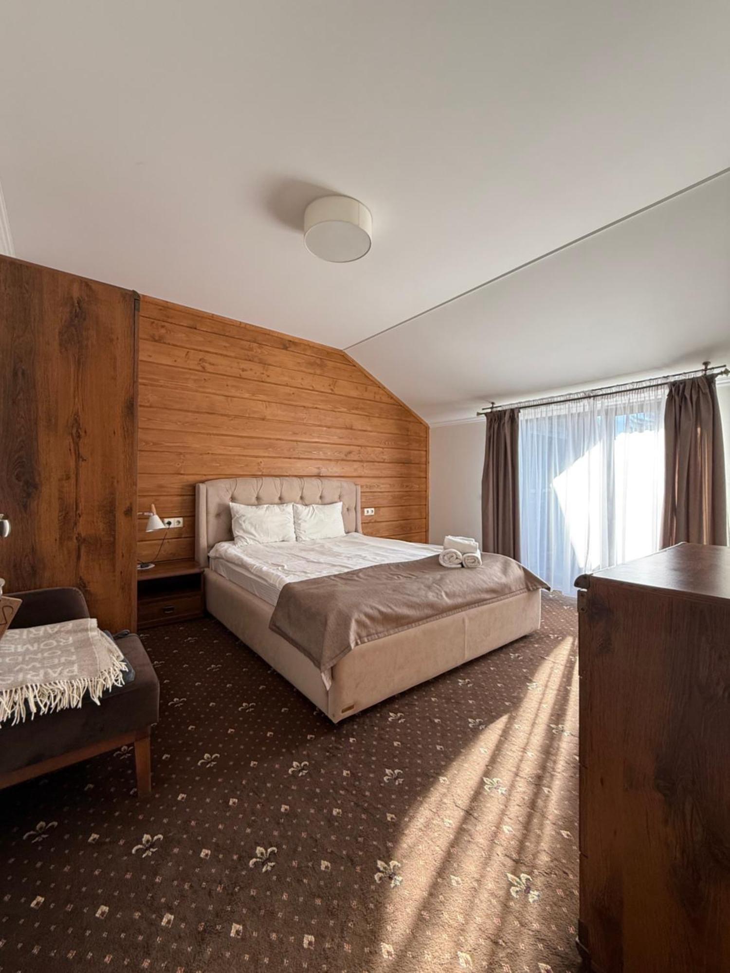 Residence Chalet & Nesh Tatariv Esterno foto