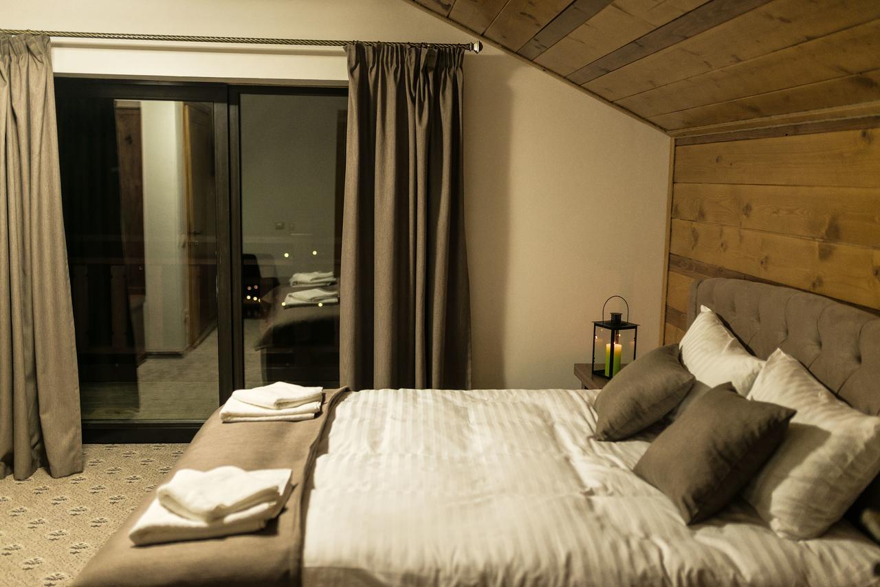Residence Chalet & Nesh Tatariv Esterno foto