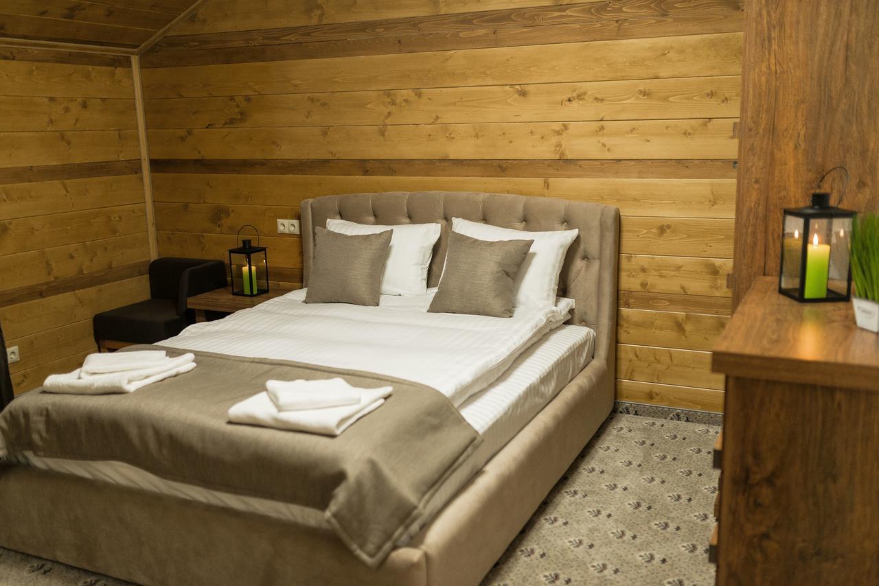 Residence Chalet & Nesh Tatariv Esterno foto